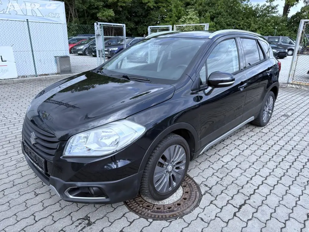 Suzuki SX4 S-Cross, 1.6i 88 kW navi. tažné zař.